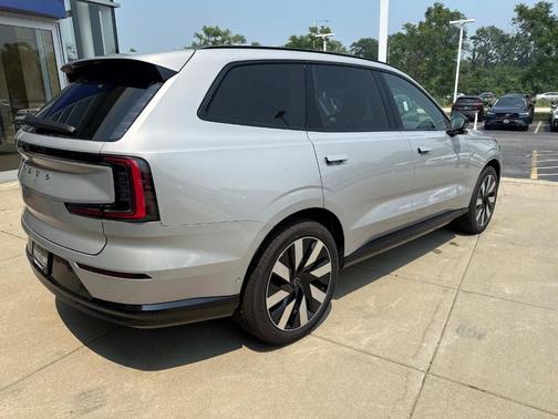 2025 Volvo EX90 Twin Motor Ultra