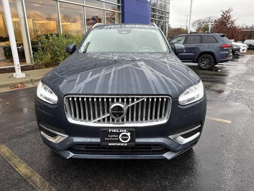 2024 Volvo XC90 B6 Plus Bright Theme 6-Seater