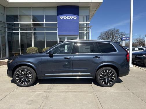 Denim Blue 2026 Volvo XC90 B6 Plus 7-Seater