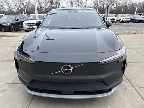 2026 Volvo EX30 TWIN MOTOR CROSS COUNTRY ULTRA