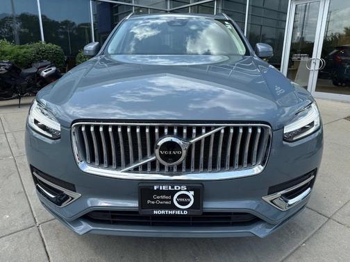 2023 Volvo XC90 B6 Ultimate 6-Seater