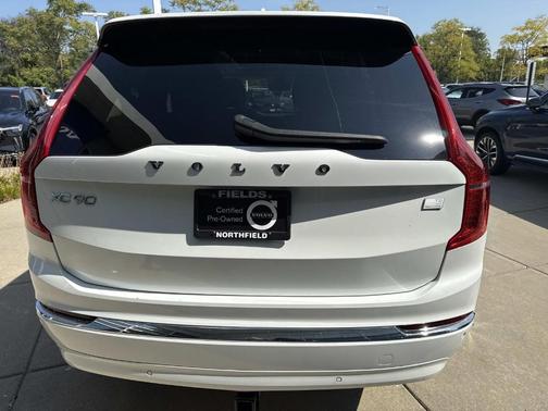 2023 Volvo XC90 Recharge Plug-In Hybrid T8 Ultimate 6-Seater