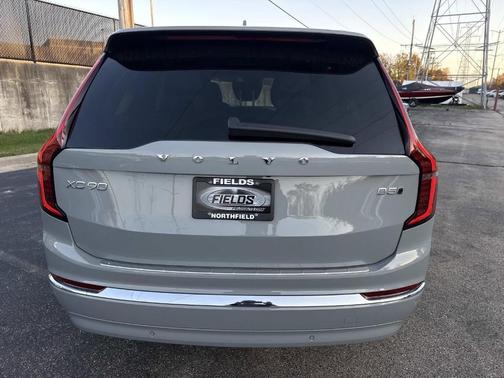 2026 Volvo XC90 B5 Plus 7-Seater