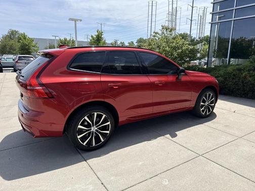 Fusion Red Metallic 2024 Volvo XC60 B5 Plus Dark Theme
