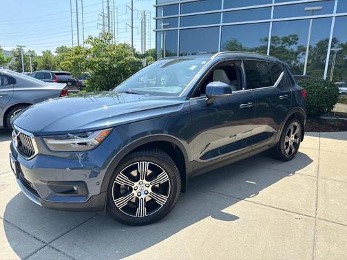 2019 Volvo XC40 T5 Inscription