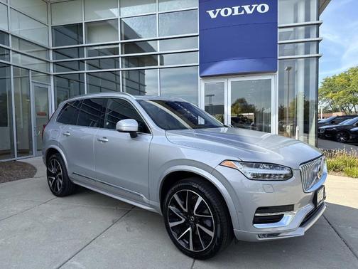 2024 Volvo XC90 B6 Ultimate Bright Theme 6-Seater