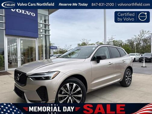 Bright 2023 Volvo XC60 B5 Plus Dark Theme
