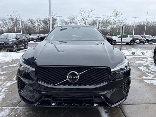 2026 Volvo XC60 Plug-In Hybrid T8 Polestar Engineered