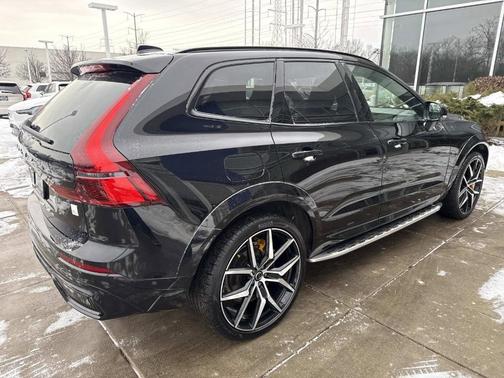 2026 Volvo XC60 Plug-In Hybrid T8 Polestar Engineered