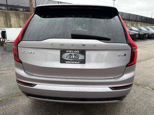 2026 Volvo XC90 B6 Ultra Dark Theme 7-Seater