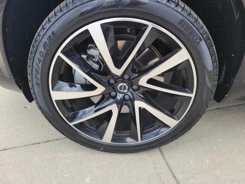 2022 Volvo XC90 Recharge Plug-In Hybrid T8 Inscription Expression 6 Passenger