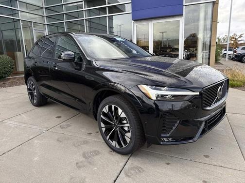 2026 Volvo XC60 B5 Plus