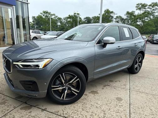 2018 Volvo XC60 T6 R-Design