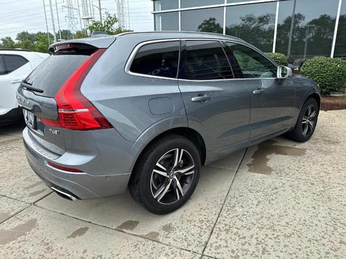 2018 Volvo XC60 T6 R-Design