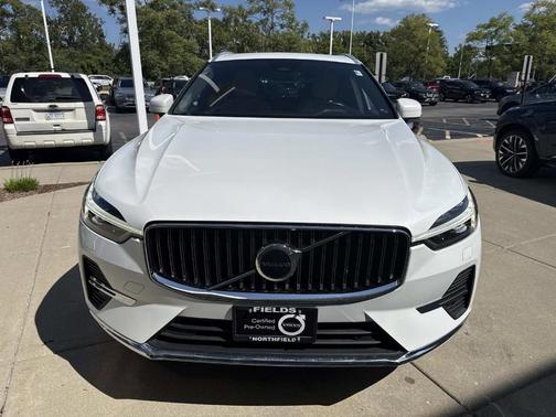 2022 Volvo XC60 B5 Inscription
