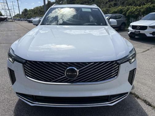 2026 Volvo XC90 B6 Ultra 7-Seater