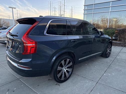 2023 Volvo XC90 B6 Ultimate 6-Seater