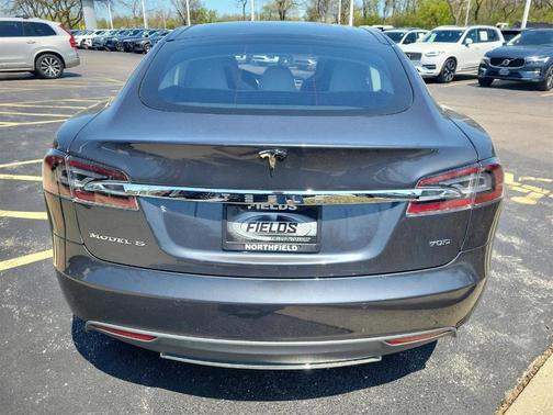 2016 Tesla Model S 70D