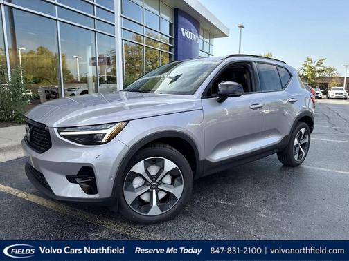 2026 Volvo XC40 B5 Plus