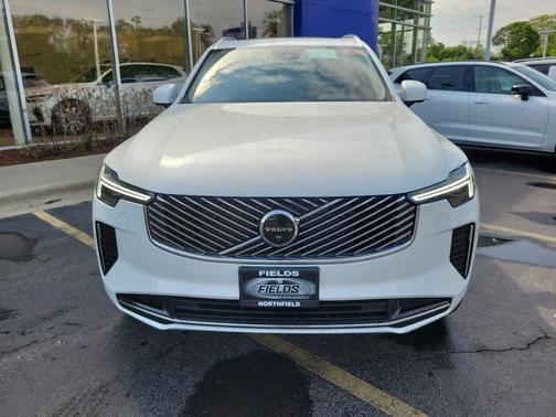 2025 Volvo XC90 B6 Plus 7-Seater