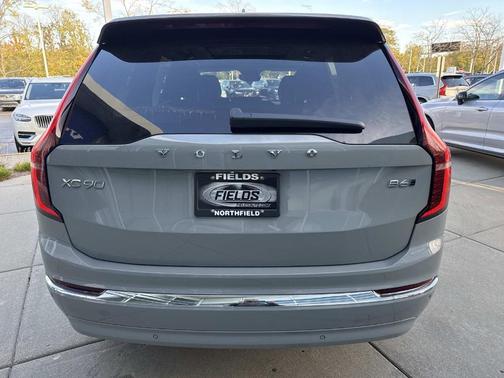 2026 Volvo XC90 B6 Ultra 7-Seater