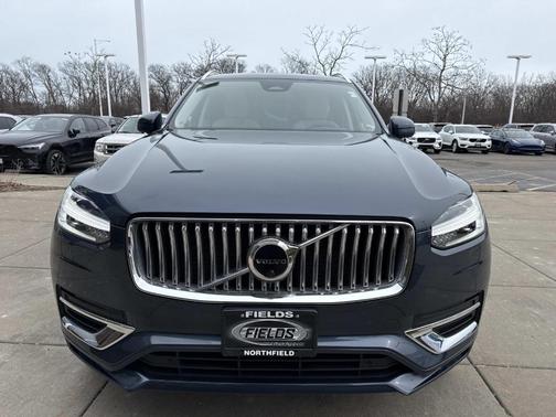 2023 Volvo XC90 B6 Plus 7-Seater