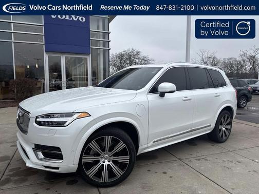 2023 Volvo XC90 Recharge Plug-In Hybrid T8 Ultimate Bright Theme 7-Seater