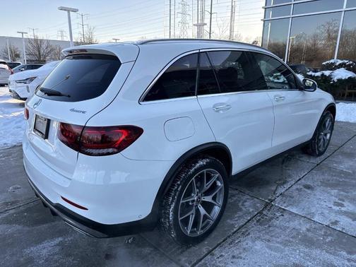 2021 Mercedes-Benz GLC 300 Base 4MATIC