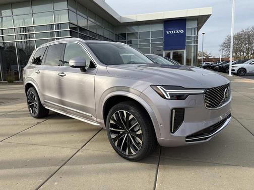 2026 Volvo XC90 B6 Plus 6-Seater