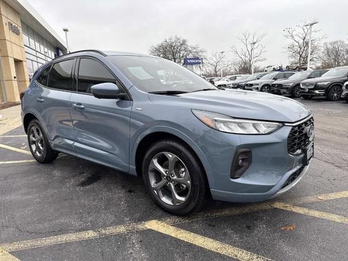 2023 Ford Escape ST-Line Select