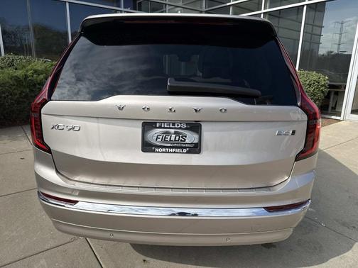 2026 Volvo XC90 B6 Plus 6-Seater