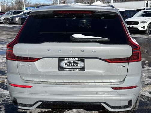 2026 Volvo XC60 Plug-In Hybrid T8 Plus