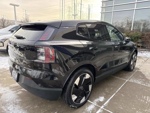 2025 Volvo EX30 Twin Motor Plus