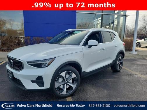 2025 Volvo XC40 B5 Core Bright Theme