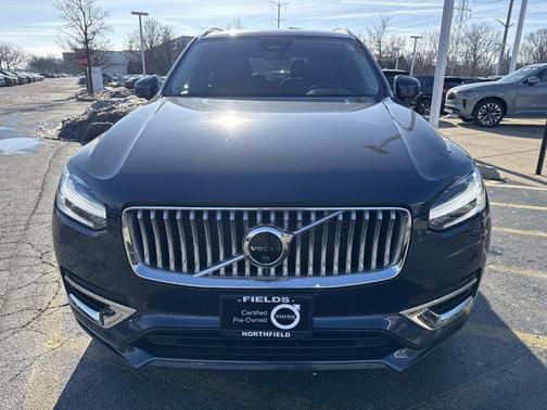 2023 Volvo XC90 B6 Plus 6-Seater