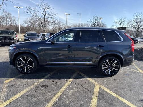 2023 Volvo XC90 B6 Plus 6-Seater