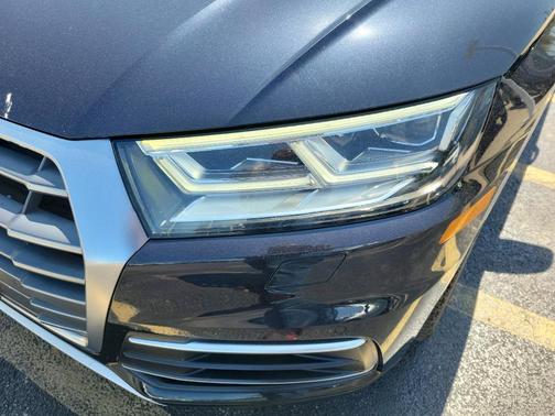 2018 Audi Q5 2.0T Premium Plus