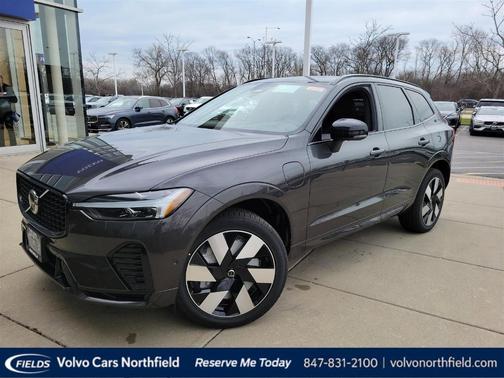 2025 Volvo XC60 Plug-In Hybrid T8 Plus