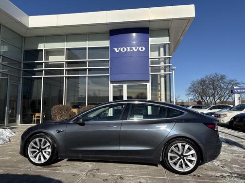 2020 Tesla Model 3 Performance