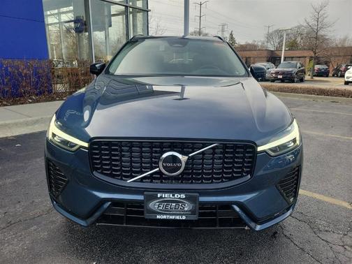 2025 Volvo XC60 B5 Core