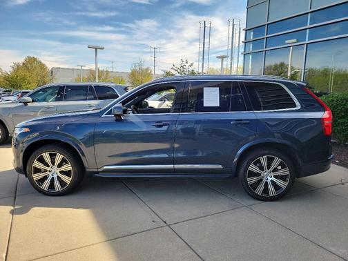 2023 Volvo XC90 B6 Ultimate 7-Seater