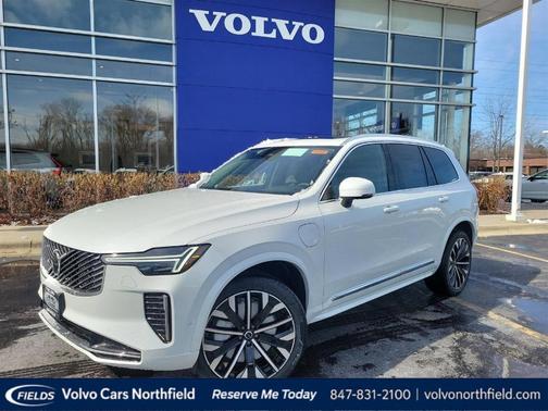 2025 Volvo XC90 Plug-In Hybrid T8 Plus 7-Seater