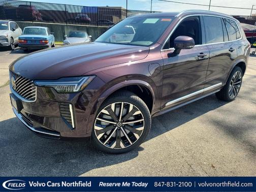 2025 Volvo XC90 Plug-In Hybrid T8 Plus 7-Seater