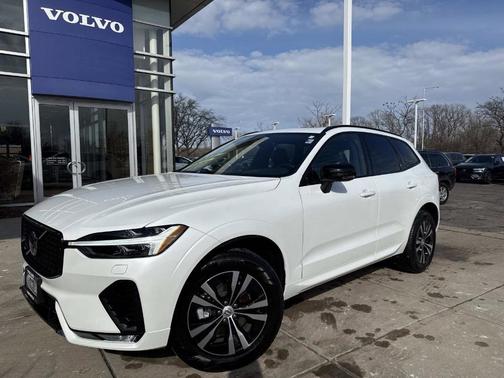 2025 Volvo XC60 B5 Core