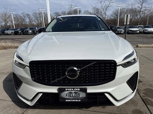 2025 Volvo XC60 B5 Core