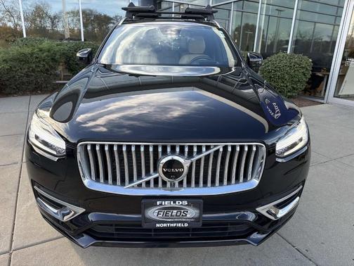2023 Volvo XC90 B6 Ultimate 7-Seater