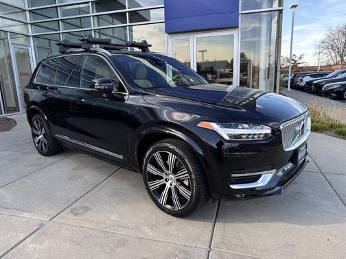 2023 Volvo XC90 B6 Ultimate 7-Seater