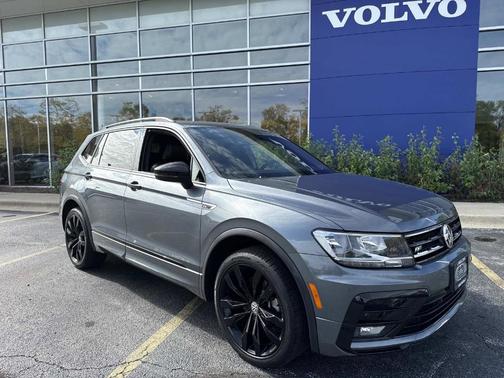 2021 Volkswagen Tiguan 2.0T SE R-Line Black