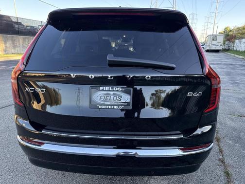 2026 Volvo XC90 B6 Plus 7-Seater