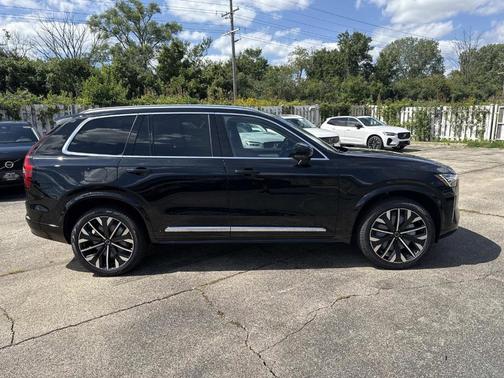 2026 Volvo XC90 B6 Ultra 7-Seater